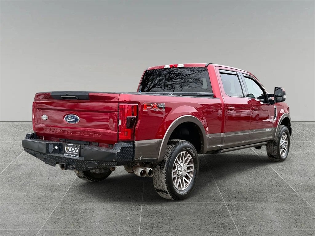 2017 Ford Super Duty F-250 SRW Lariat