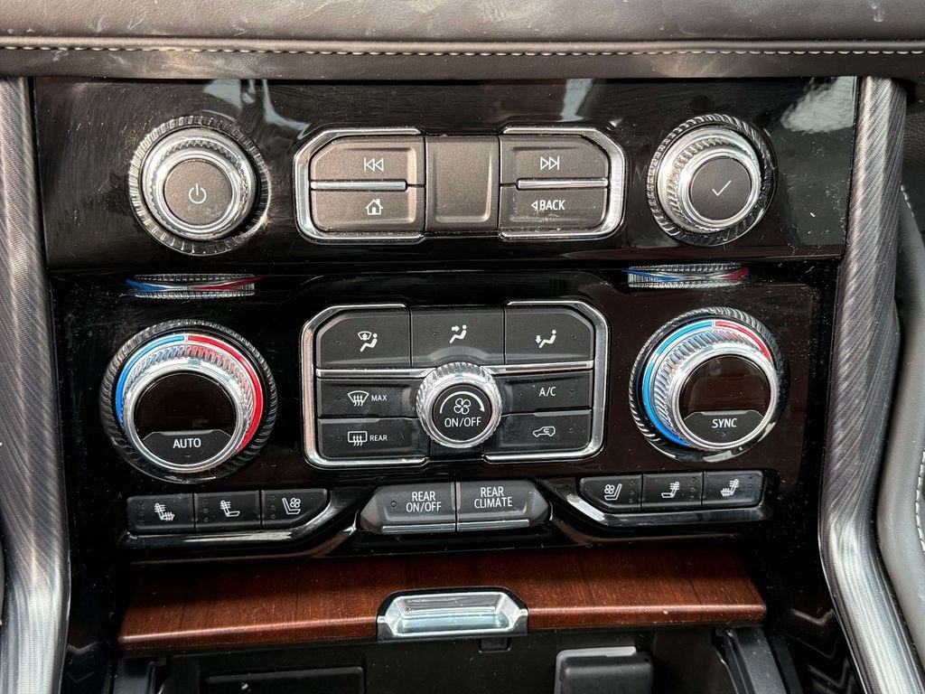 2023 GMC Yukon XL Denali Ultimate