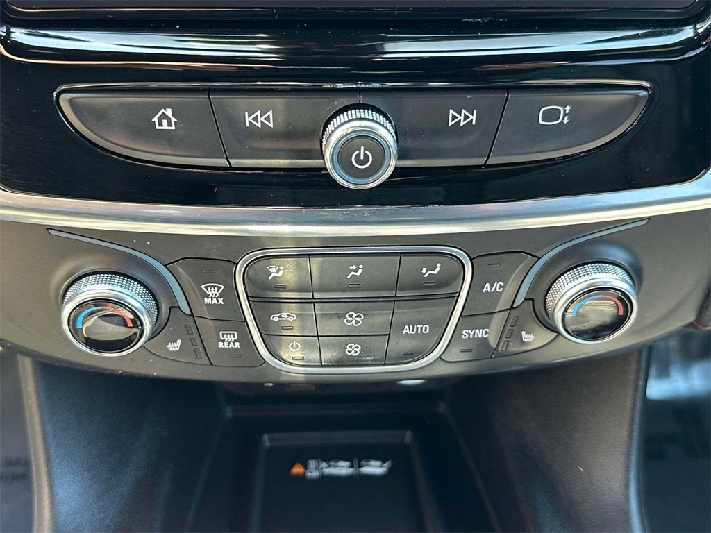 2022 Chevrolet Traverse RS