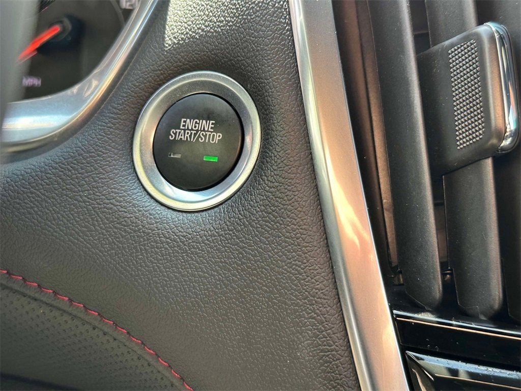 2022 Chevrolet Traverse RS