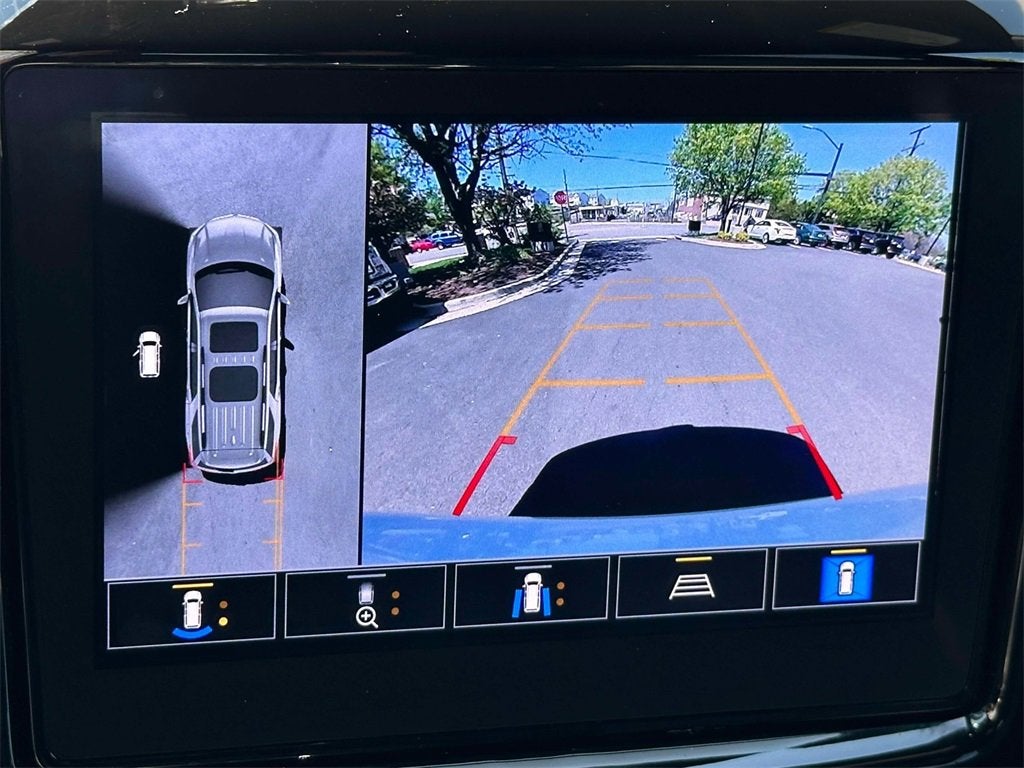 2022 Chevrolet Traverse RS