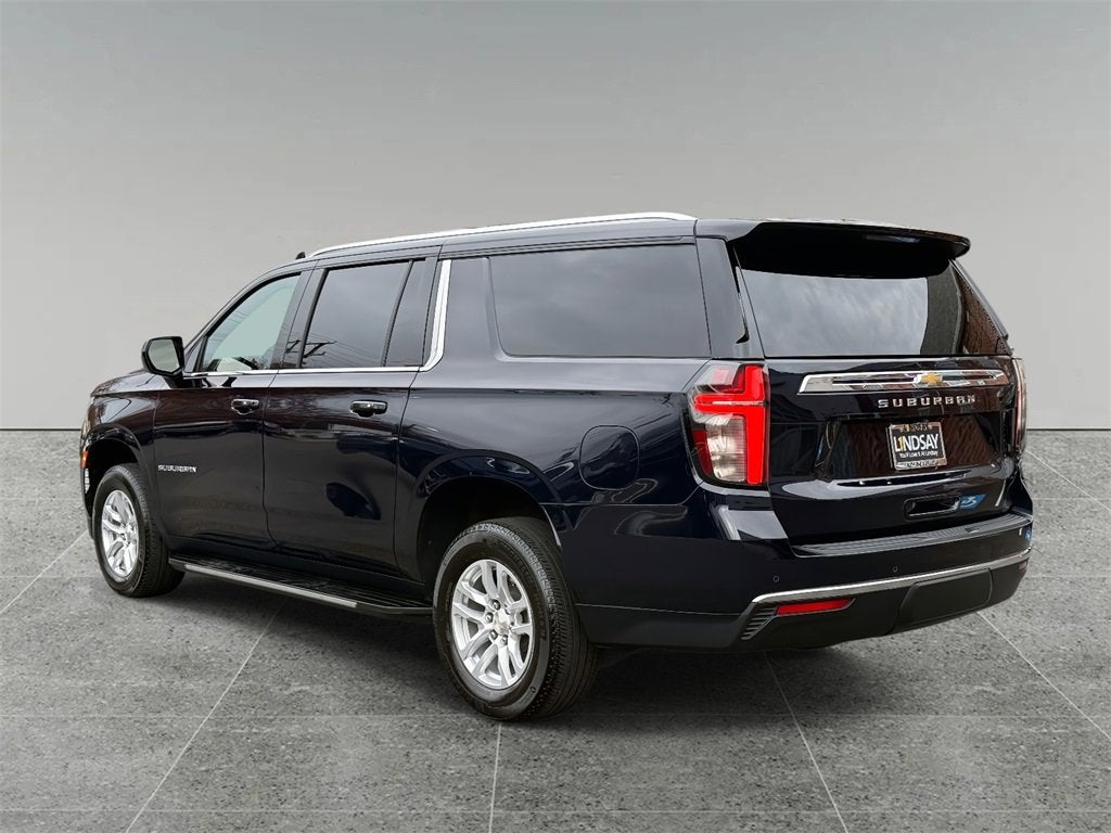2023 Chevrolet Suburban LS