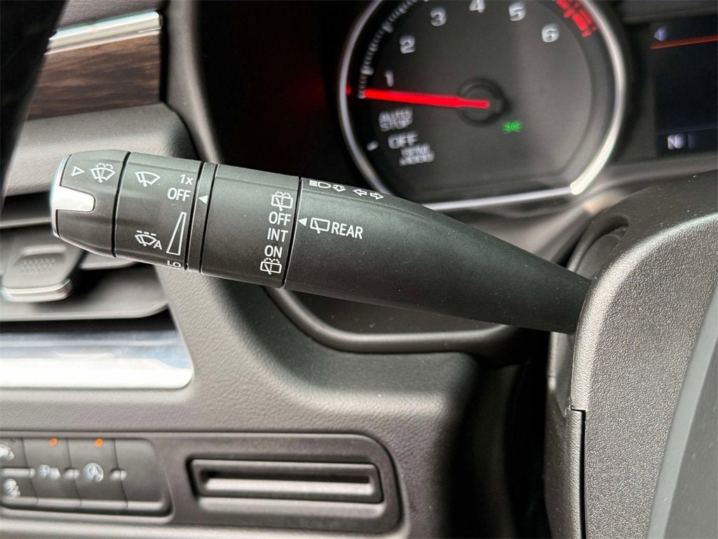 2023 Chevrolet Suburban LS