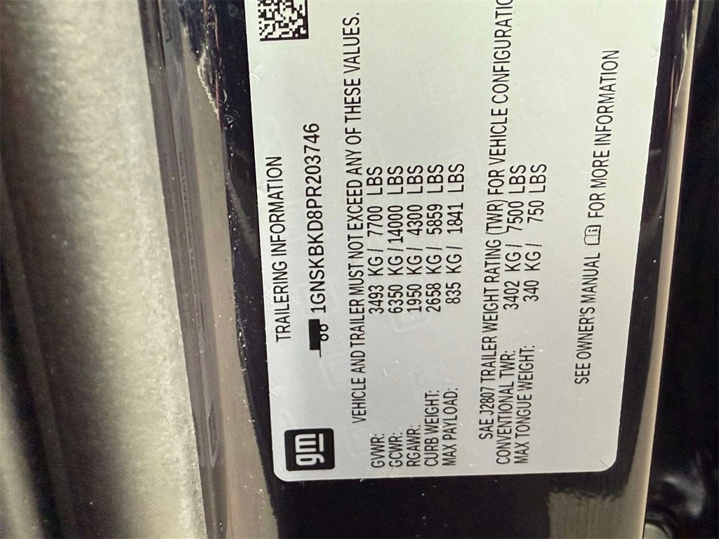 2023 Chevrolet Suburban LS