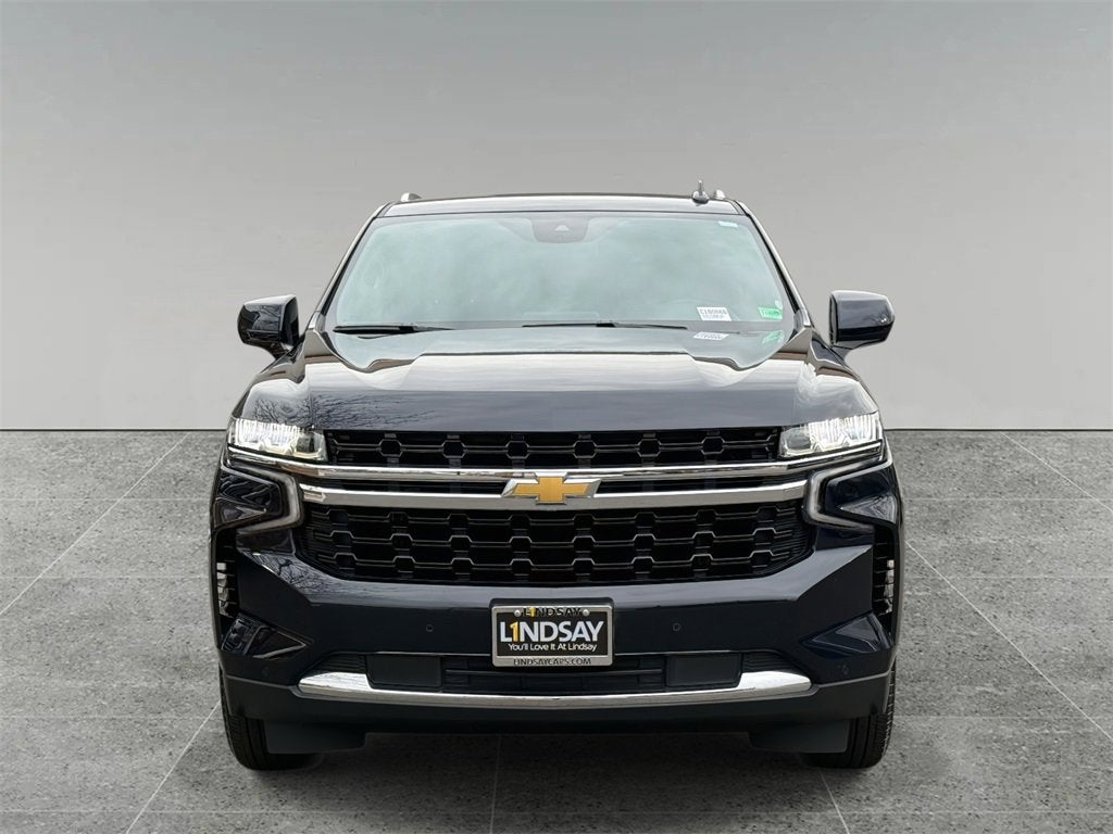 2023 Chevrolet Suburban LS