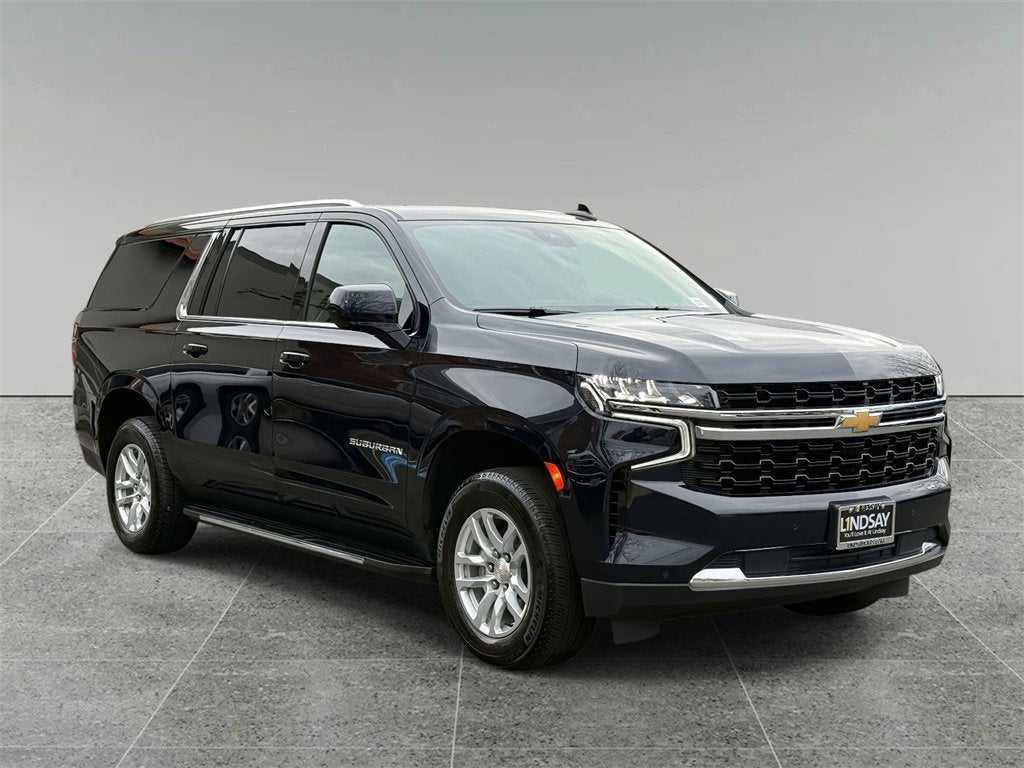 2023 Chevrolet Suburban LS