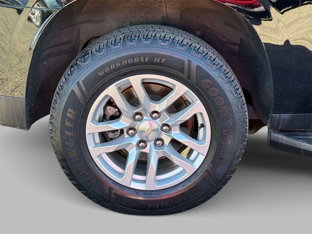 2022 Chevrolet Suburban LT