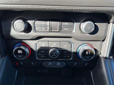 2022 Chevrolet Suburban LT