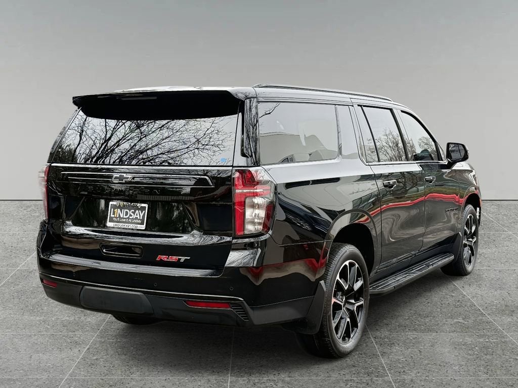 2024 Chevrolet Suburban RST