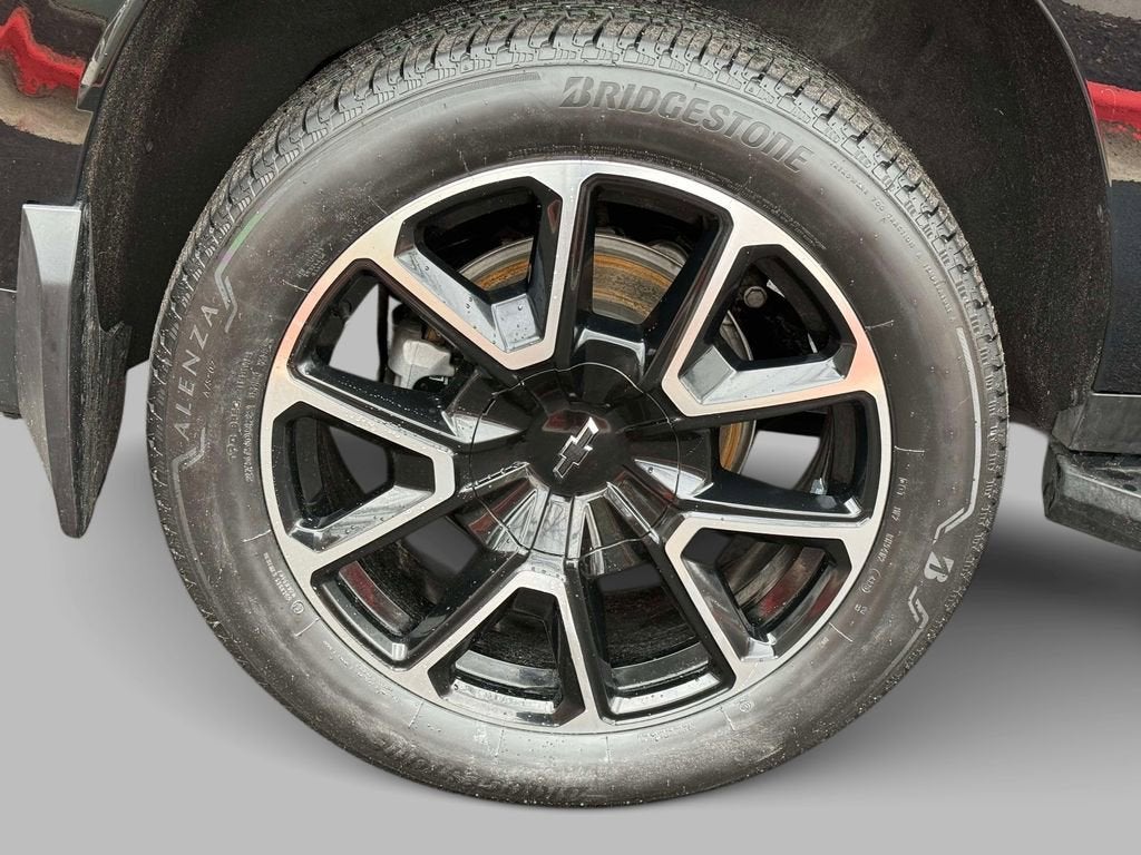 2024 Chevrolet Suburban RST