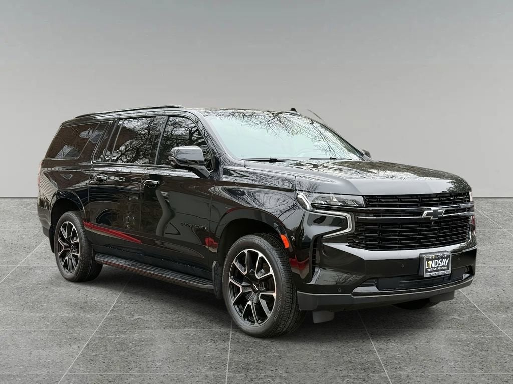 2024 Chevrolet Suburban RST