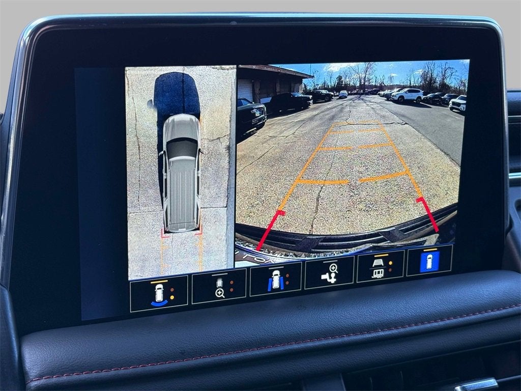 2024 Chevrolet Suburban RST