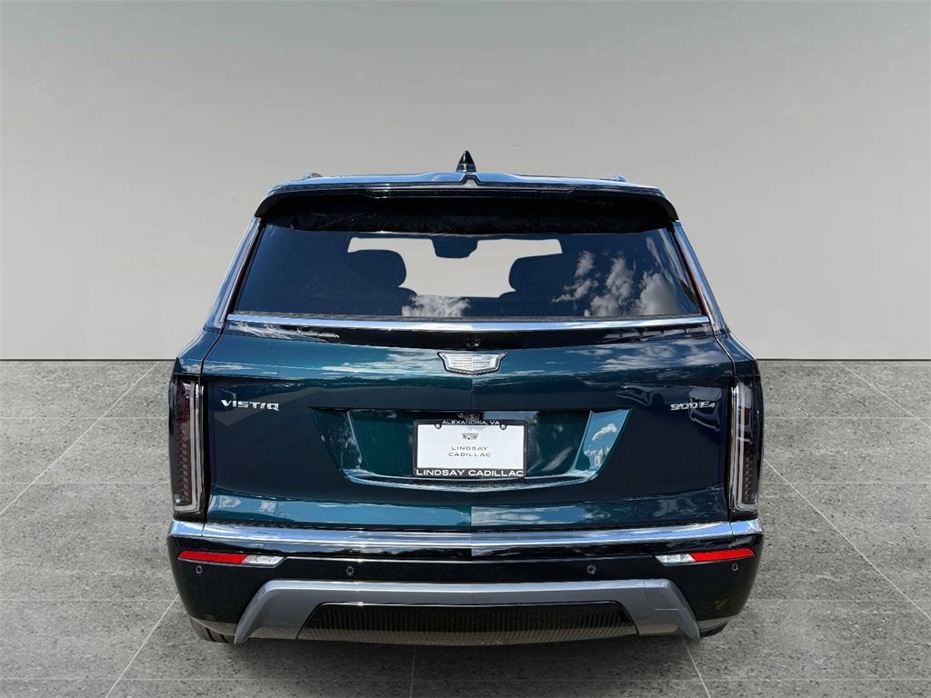2026 Cadillac VISTIQ Luxury