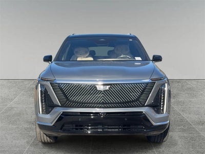 2026 Cadillac VISTIQ Luxury