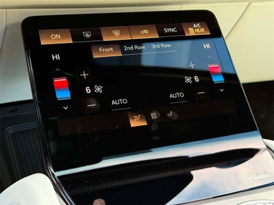 2026 Cadillac VISTIQ Luxury