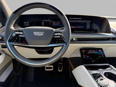 2026 Cadillac VISTIQ Luxury