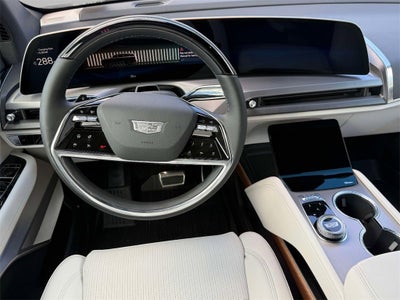 2026 Cadillac VISTIQ Luxury