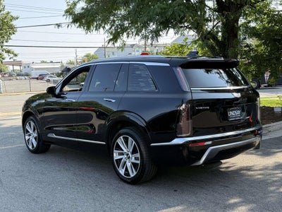 2026 Cadillac VISTIQ Luxury