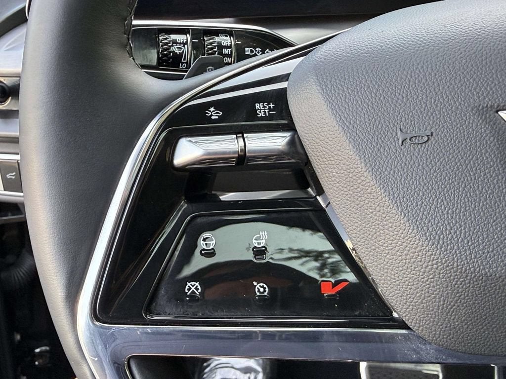 2026 Cadillac VISTIQ Luxury