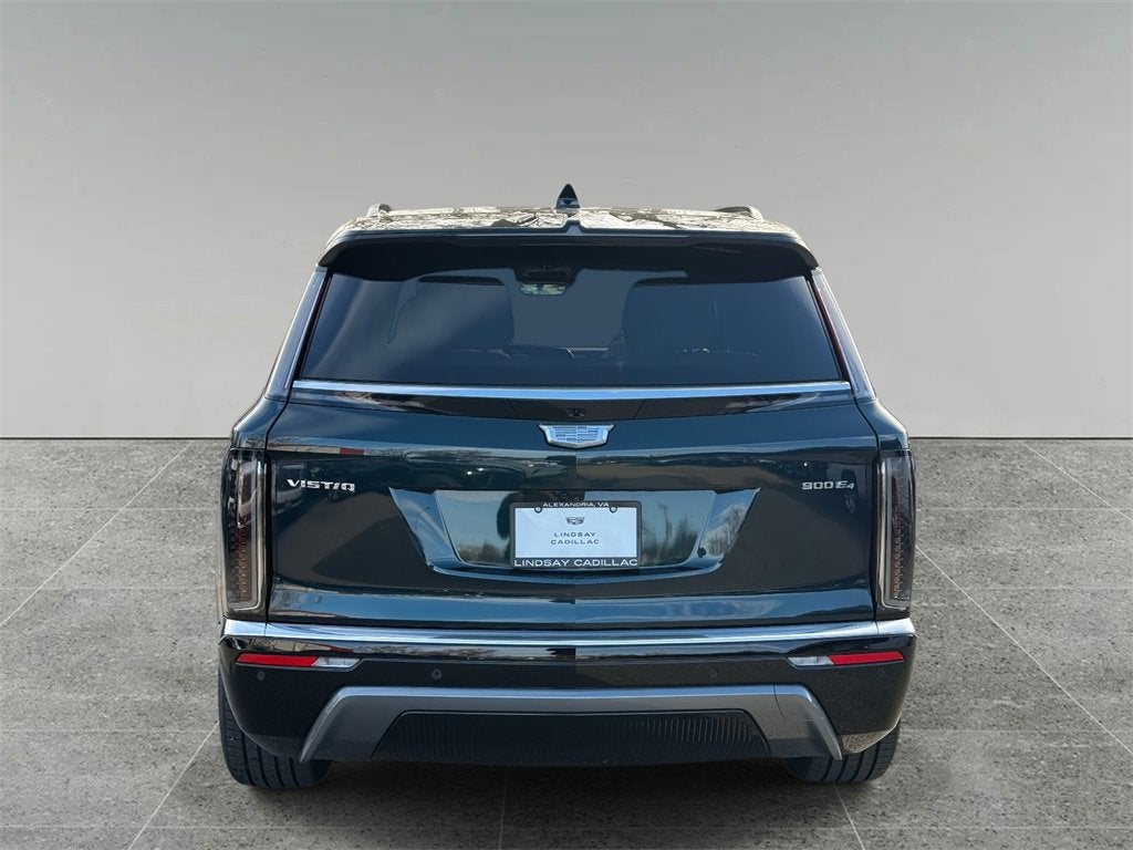 2026 Cadillac VISTIQ Luxury