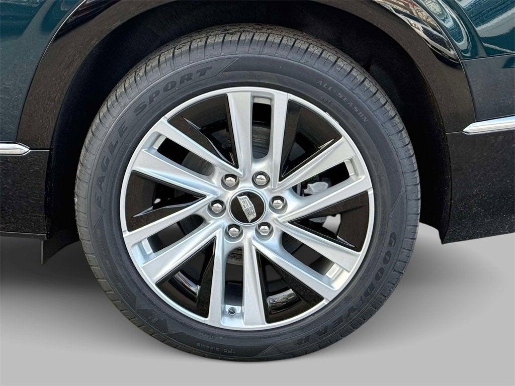 2026 Cadillac VISTIQ Luxury