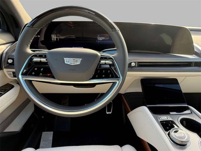 2026 Cadillac VISTIQ Luxury
