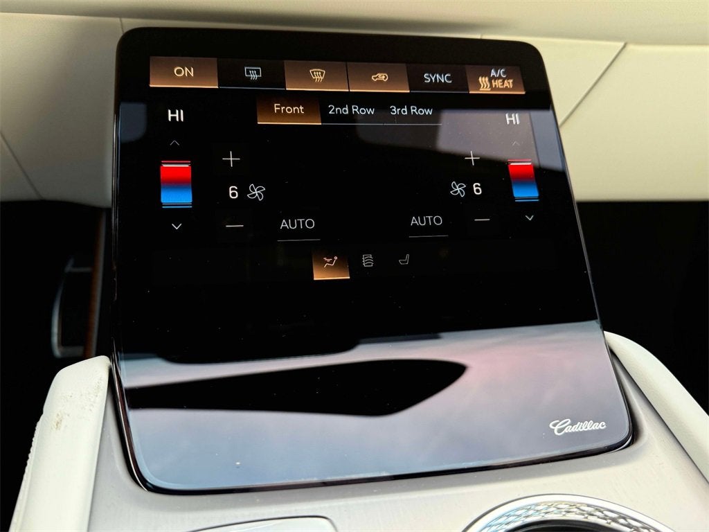 2026 Cadillac VISTIQ Luxury