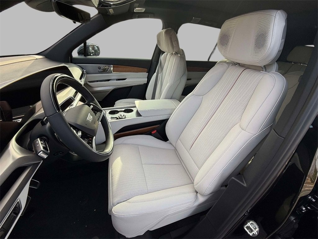 2026 Cadillac VISTIQ Luxury