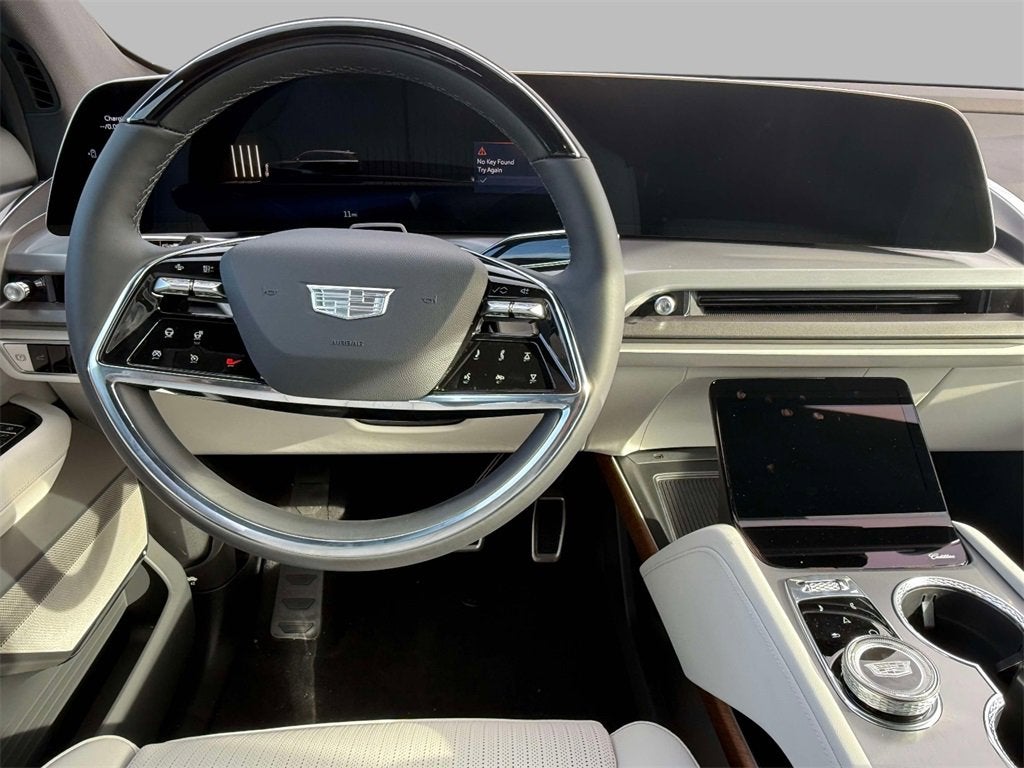 2026 Cadillac VISTIQ Luxury