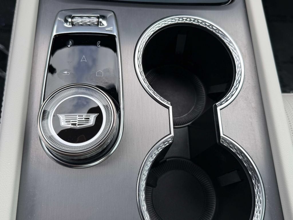2026 Cadillac VISTIQ Sport