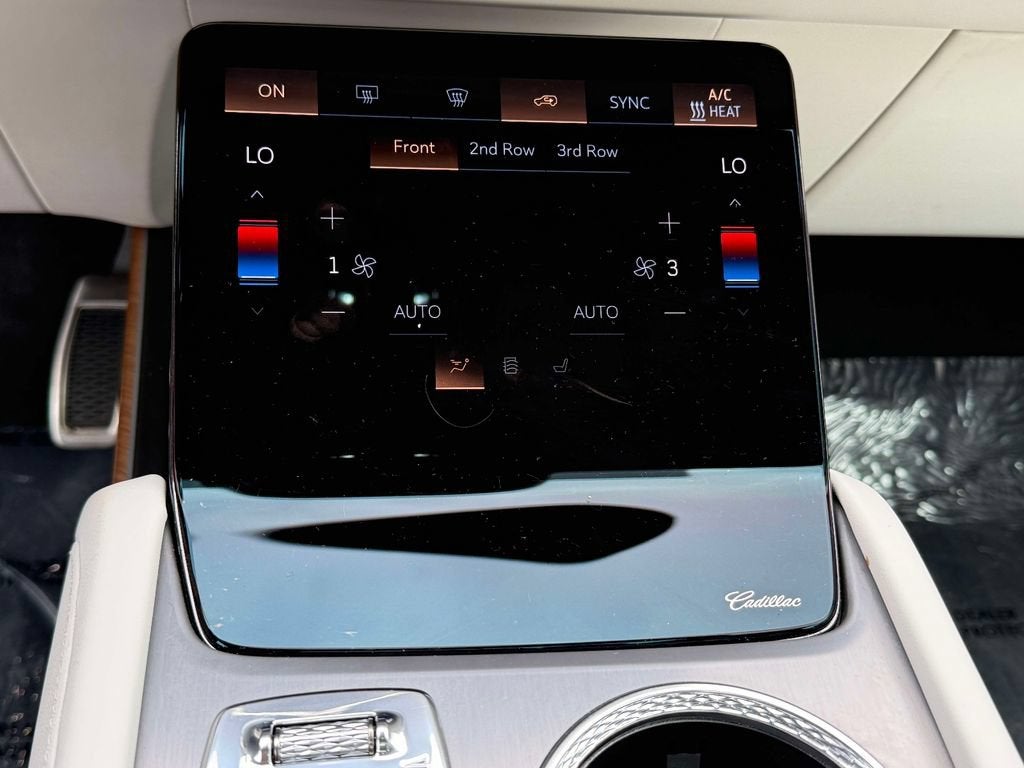 2026 Cadillac VISTIQ Sport