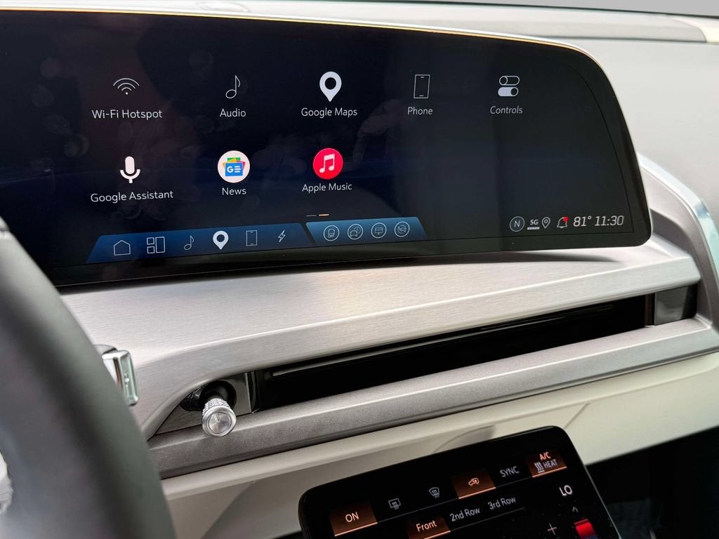 2026 Cadillac VISTIQ Sport