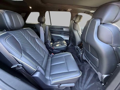 2026 Cadillac VISTIQ Platinum