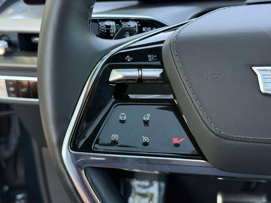 2026 Cadillac VISTIQ Platinum