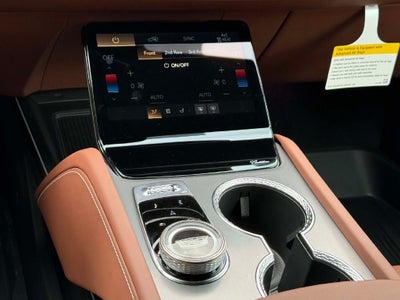 2027 Cadillac VISTIQ Platinum