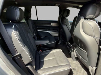 2026 Cadillac VISTIQ Platinum
