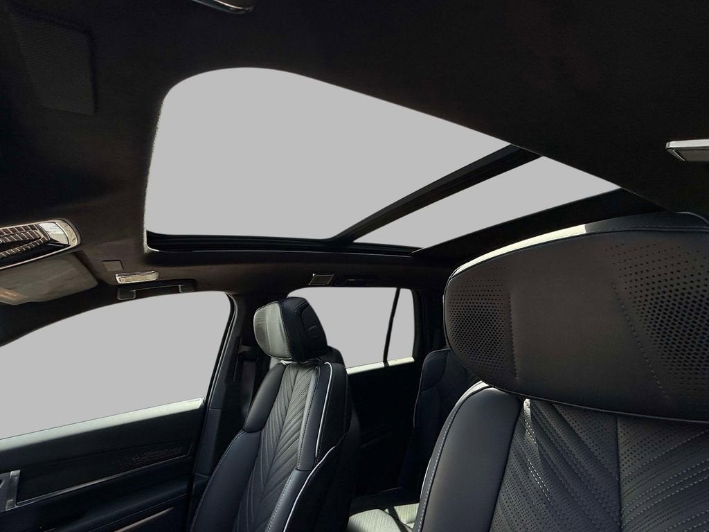 2026 Cadillac VISTIQ Platinum