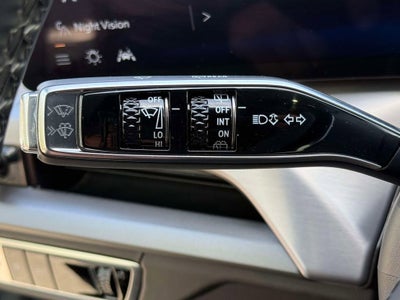 2026 Cadillac VISTIQ Platinum