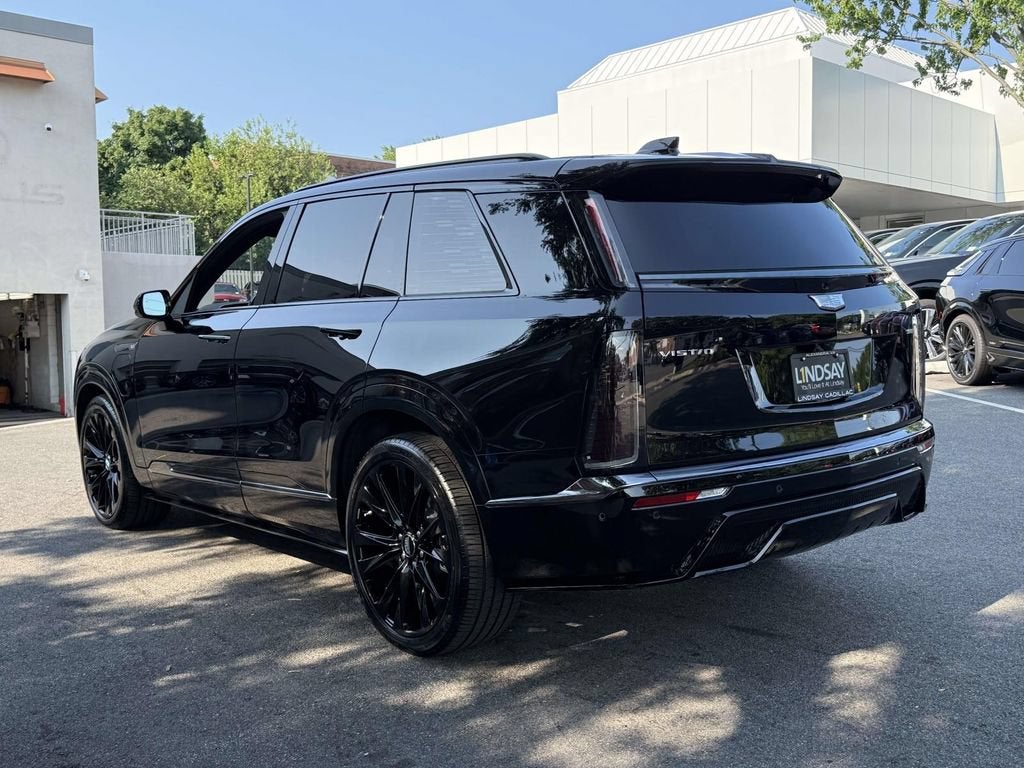 2026 Cadillac VISTIQ Platinum