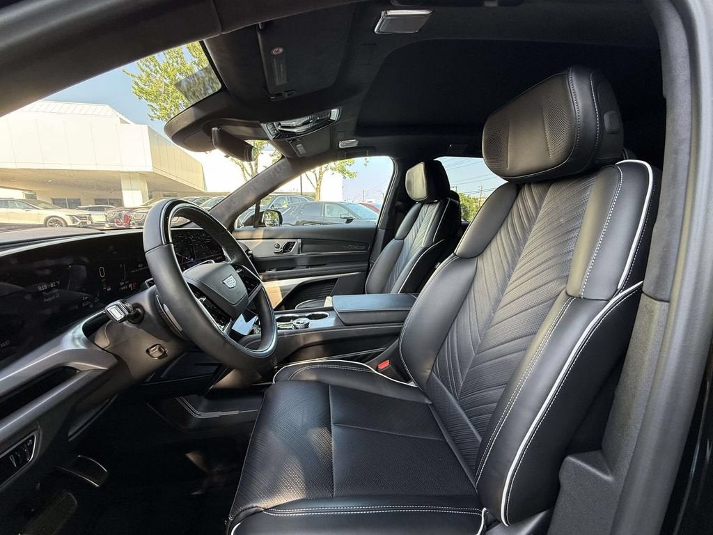 2026 Cadillac VISTIQ Platinum