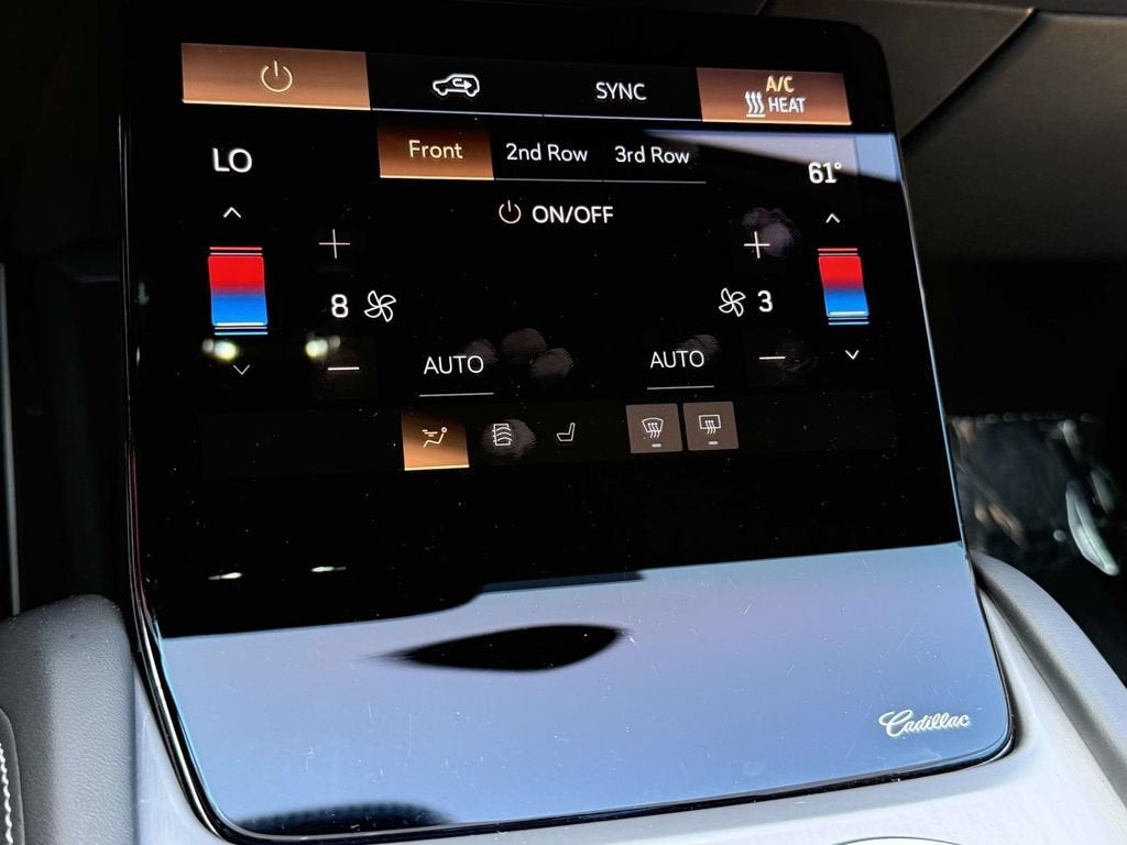 2026 Cadillac VISTIQ Platinum