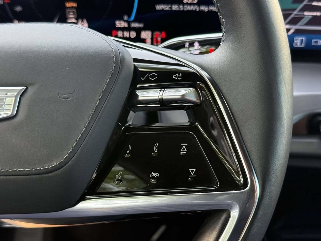2026 Cadillac VISTIQ Platinum