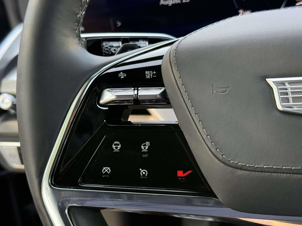 2026 Cadillac VISTIQ Platinum