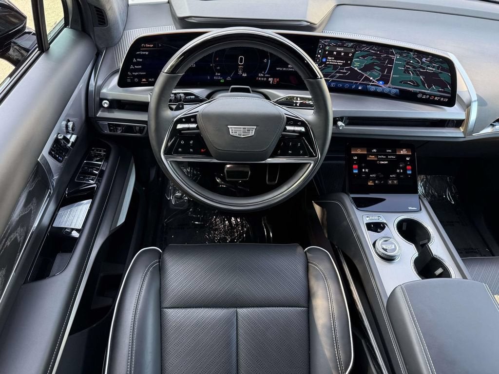2026 Cadillac VISTIQ Platinum