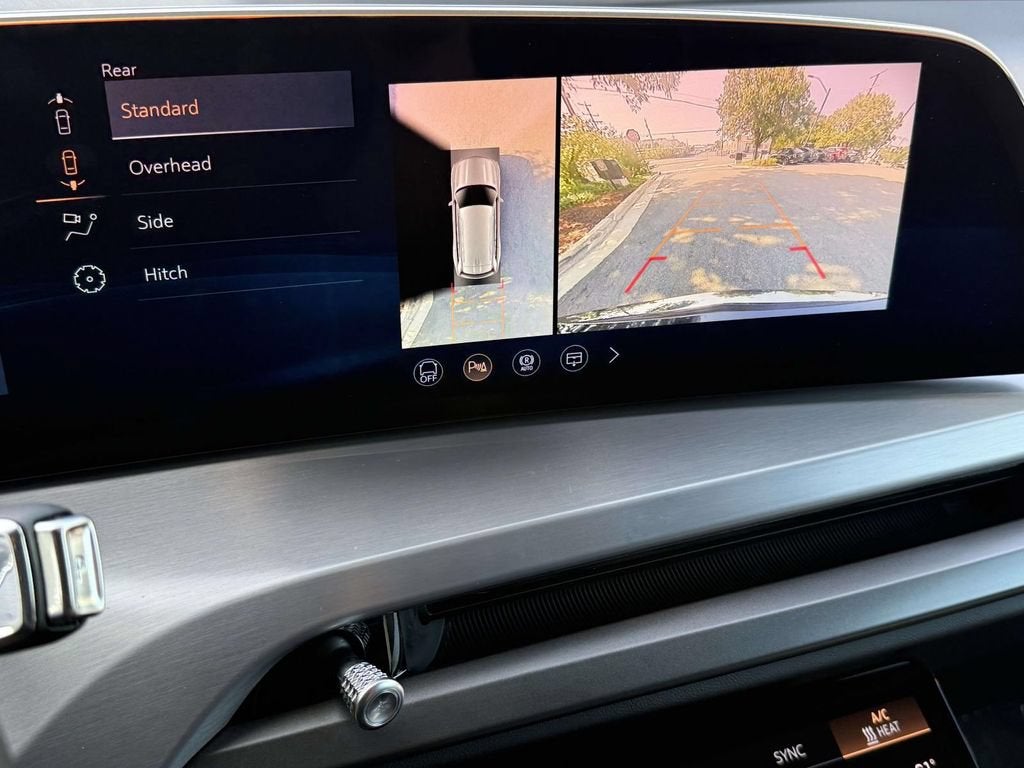2026 Cadillac VISTIQ Platinum