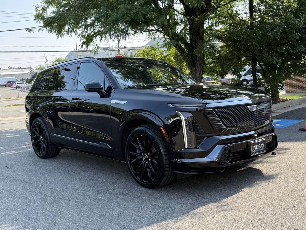 2026 Cadillac VISTIQ Platinum