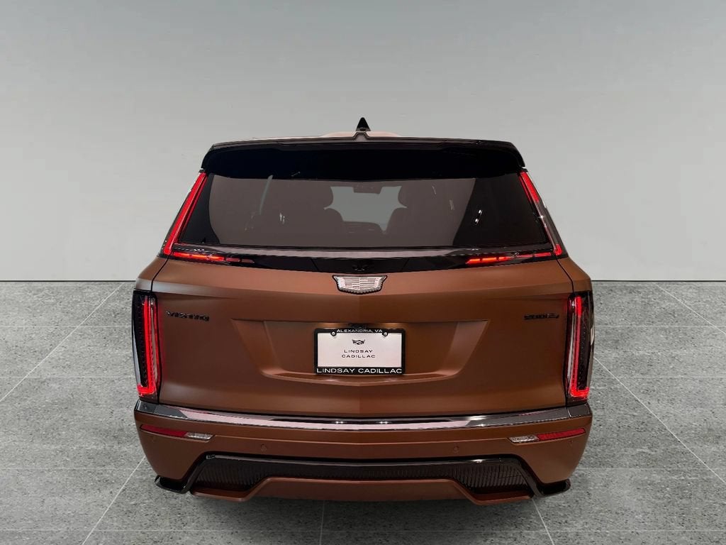 2027 Cadillac VISTIQ Platinum