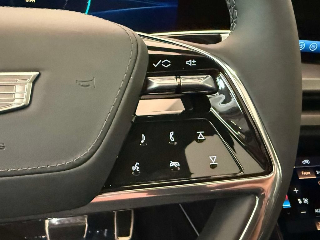 2027 Cadillac VISTIQ Platinum