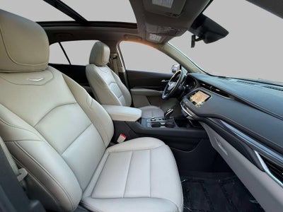 2021 Cadillac XT4 AWD Luxury