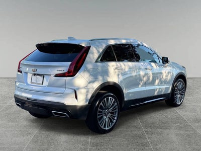 2025 Cadillac XT4 Premium Luxury